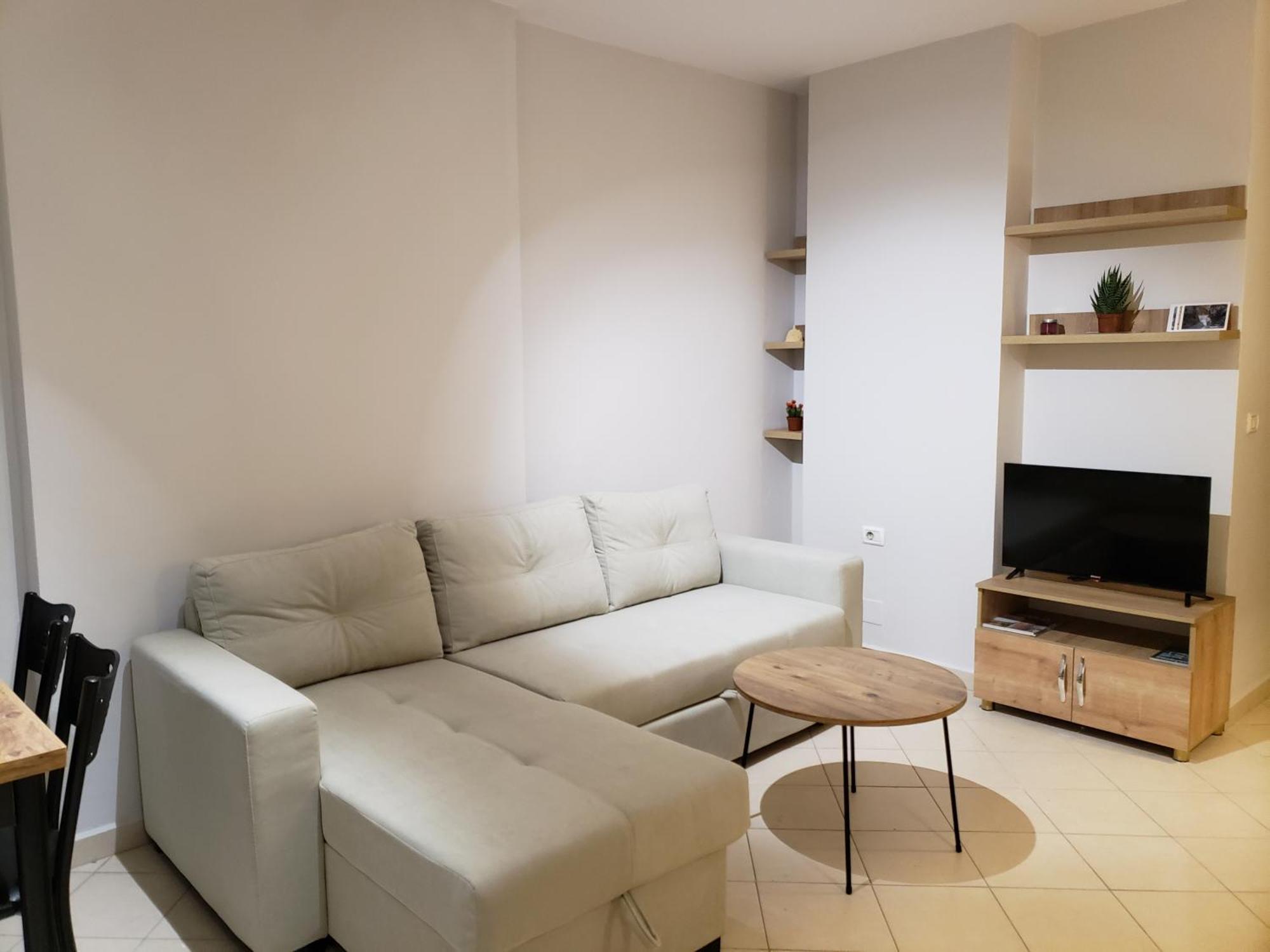 Leones Apartament Тирана Экстерьер фото