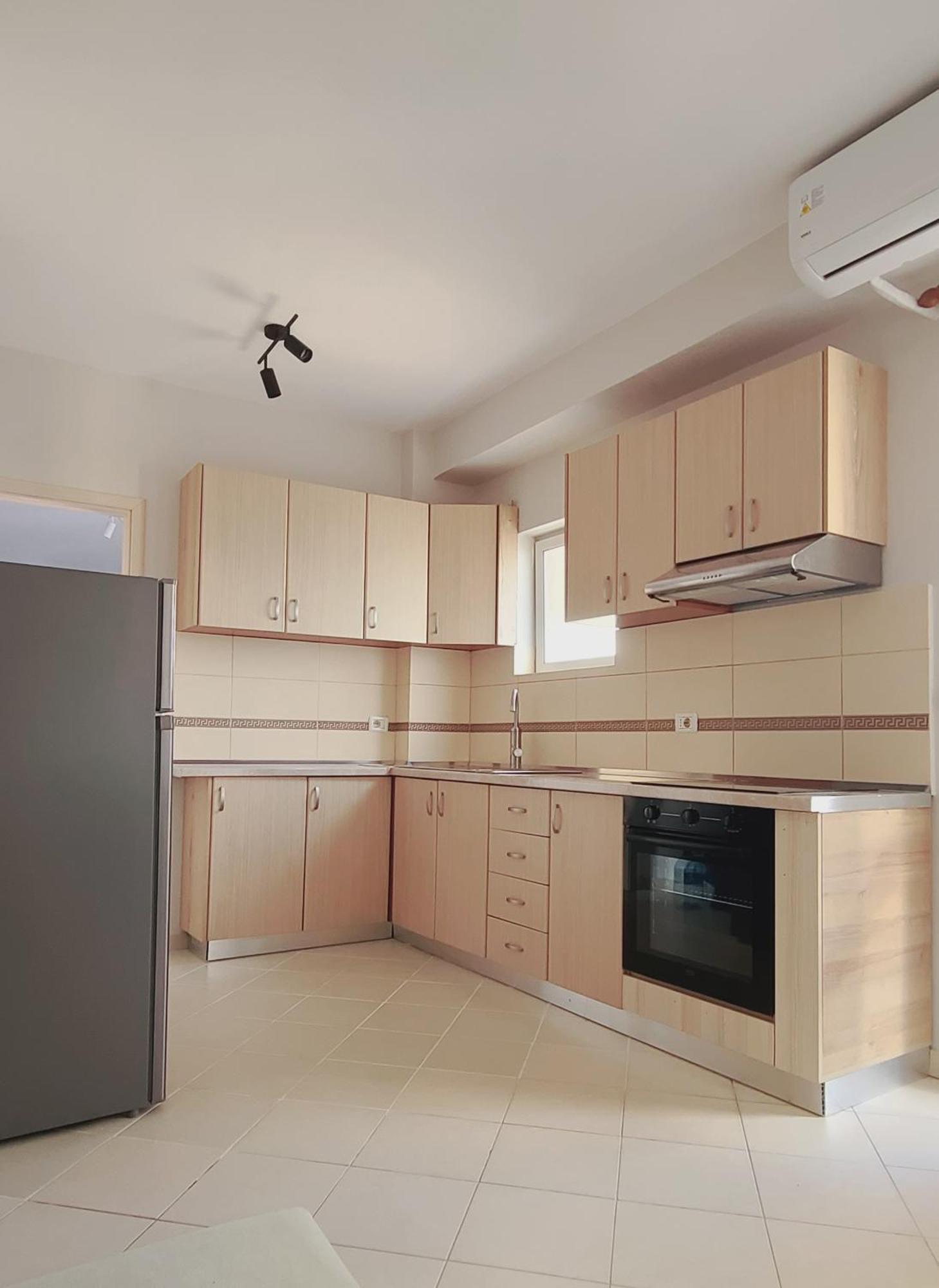 Leones Apartament Тирана Экстерьер фото