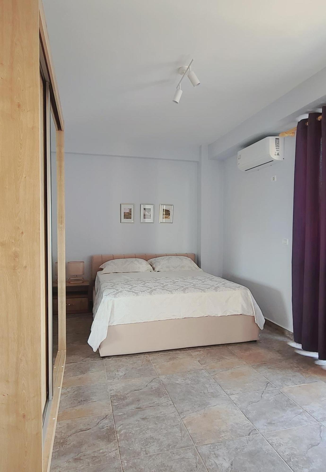 Leones Apartament Тирана Экстерьер фото