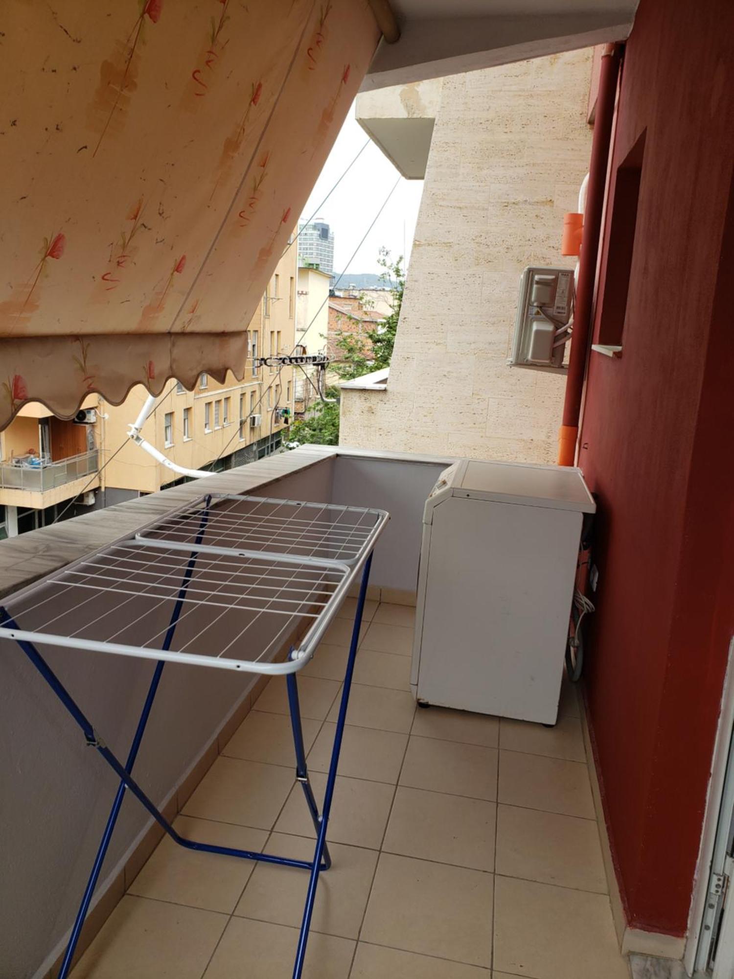 Leones Apartament Тирана Экстерьер фото